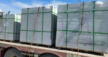 荆州 芝麻白花岗岩地铺石装车日常