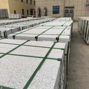 荆州 白麻花岗岩5.0公分荔枝面地铺石