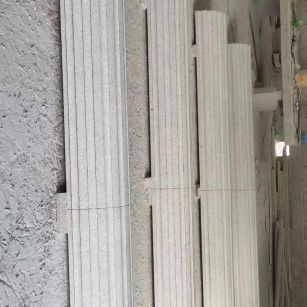 荆州 花岗岩厂家带你看白麻花岗岩门楼大柱柱皮