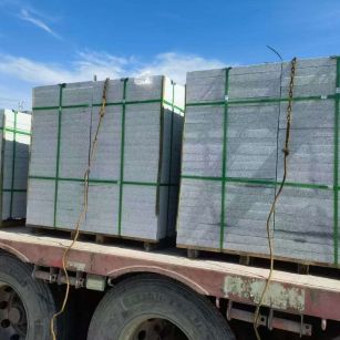 荆州 芝麻白花岗岩地铺石装车日常