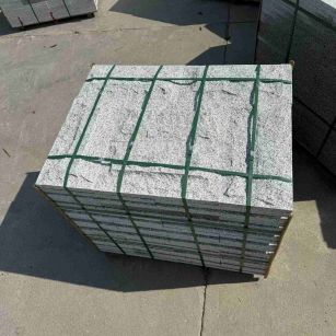 荆州 白麻花岗岩石材自然面蘑菇石成品