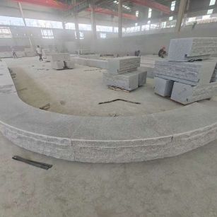 荆州 芝麻白异形坐凳，自然面光面弧形加工