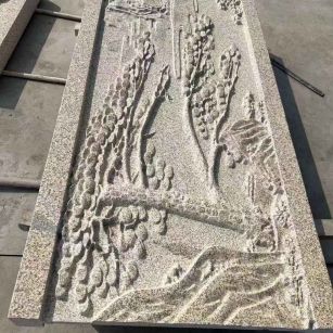 荆州 黄金麻雕刻板浮雕迎客松