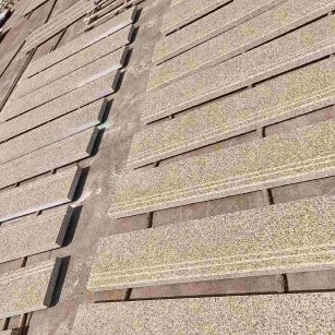 荆州 黄金麻花岗岩光面楼梯踏步