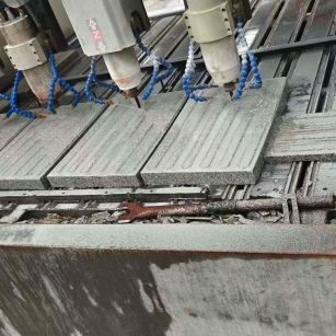 荆州 芝麻白花岗岩荔枝面盲道雕刻