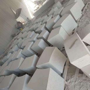 荆州 白麻花岗岩异形坐凳