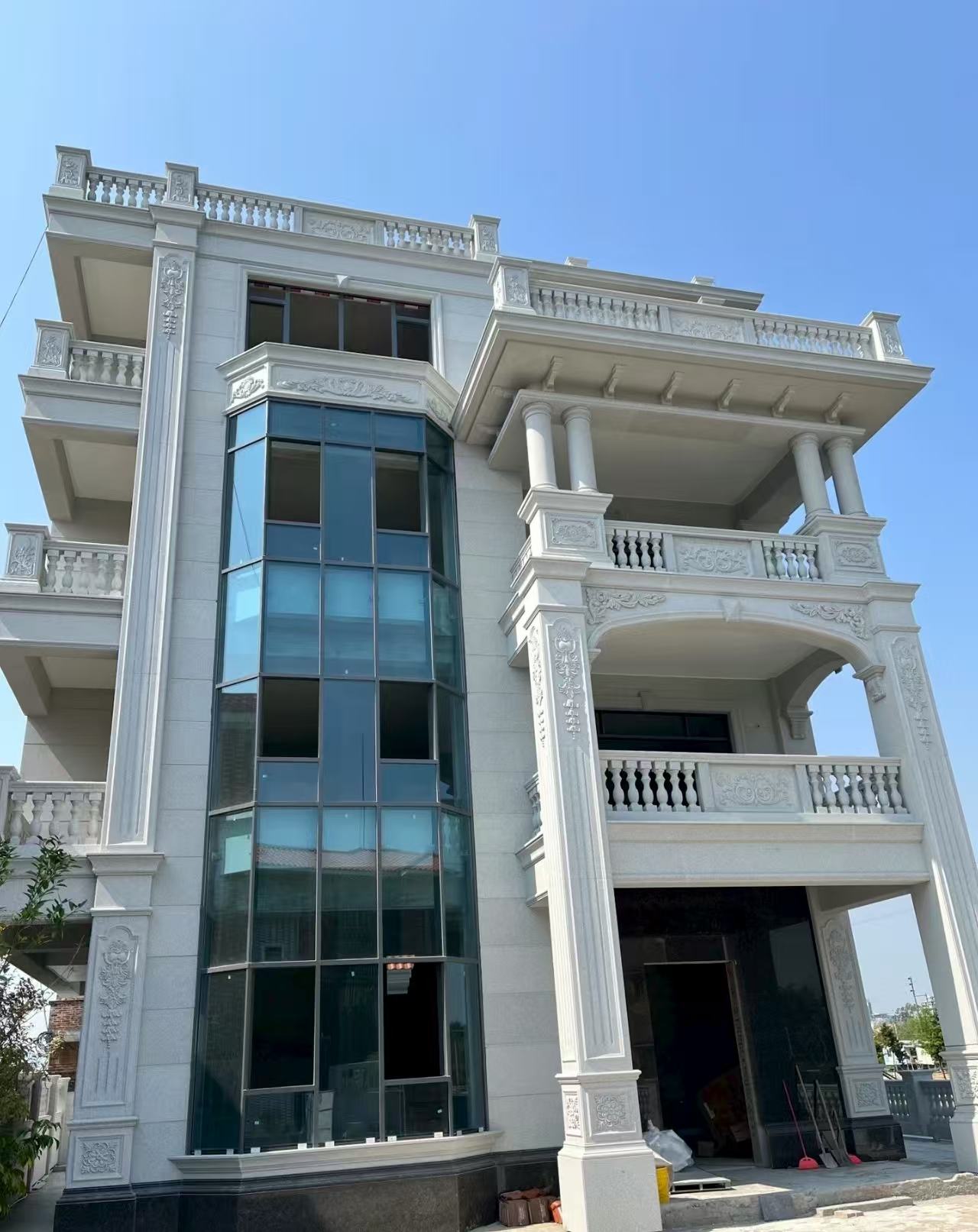 荆州 白麻花岗岩别墅外墙干挂效果展示