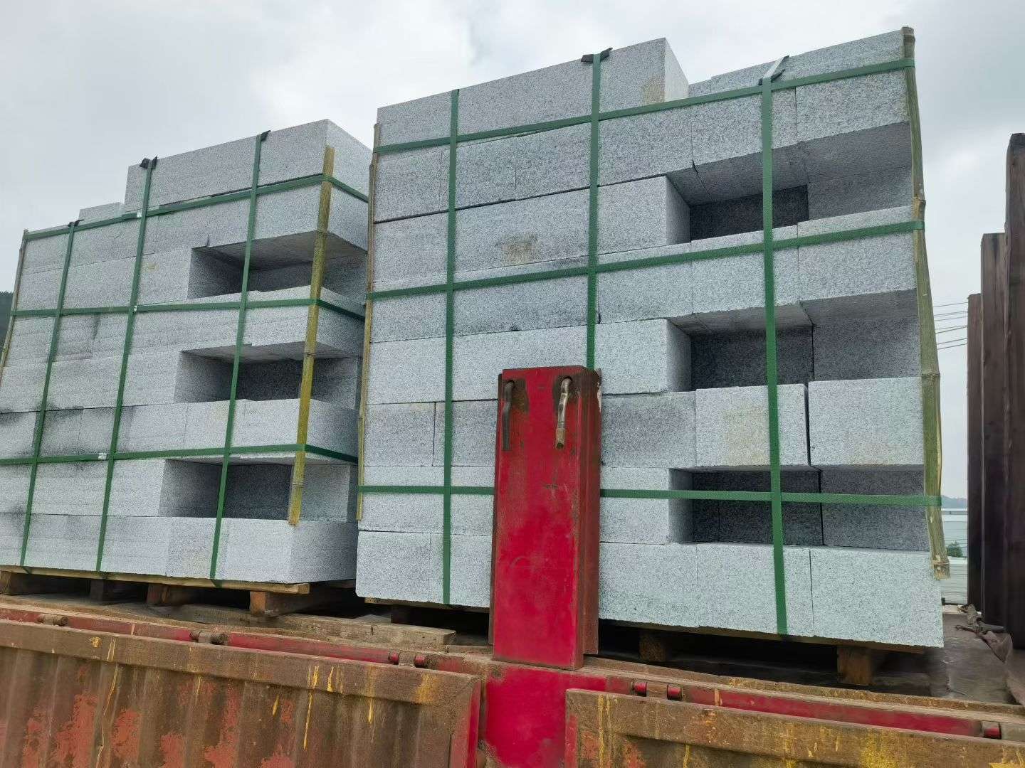 荆州 芝麻白花岗岩路沿石，平石，路侧石，马路牙子，路缘石，立缘石，平缘石等