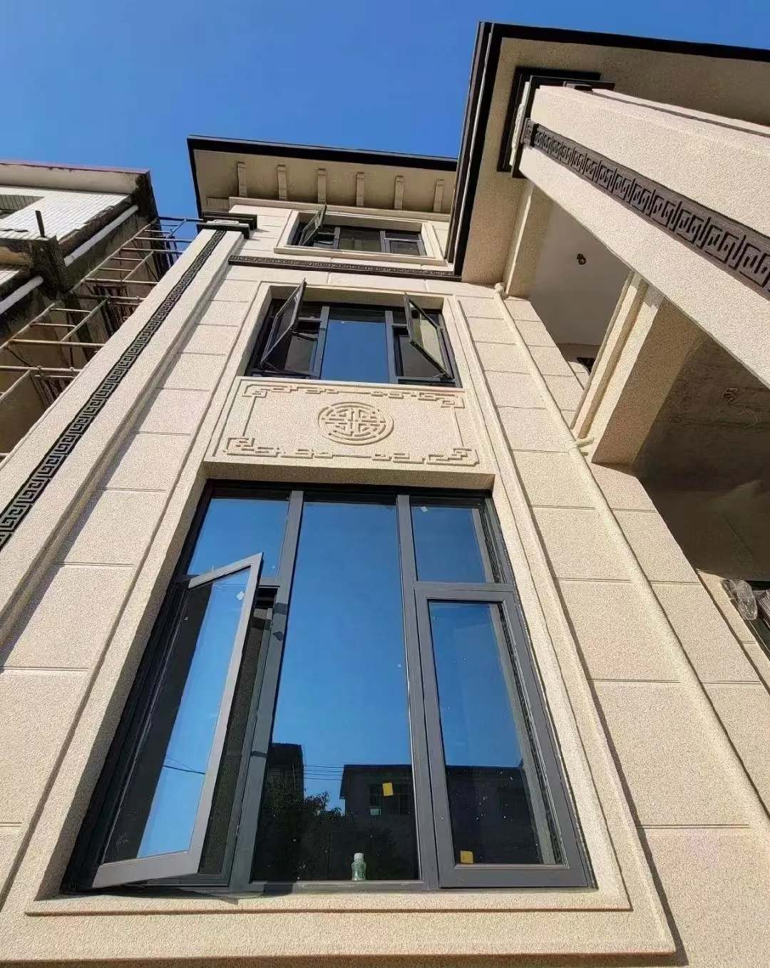 荆州 黄金麻荔枝面别墅外墙干挂效果展示