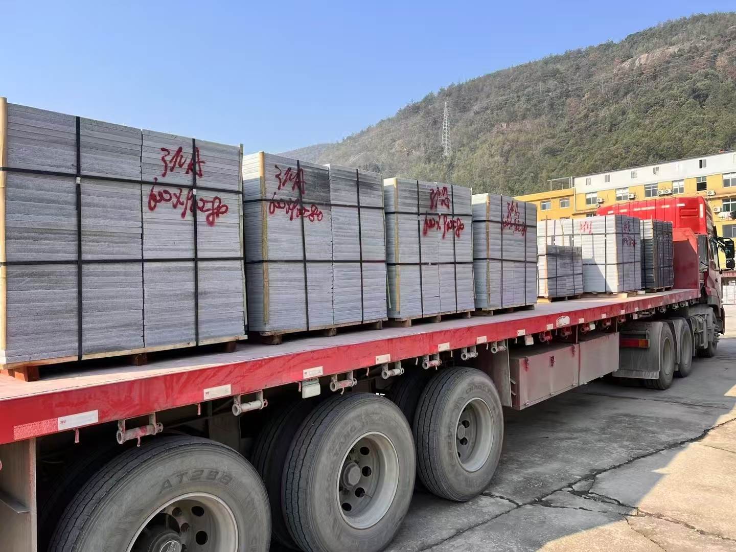 荆州 芝麻灰地铺石出货日常