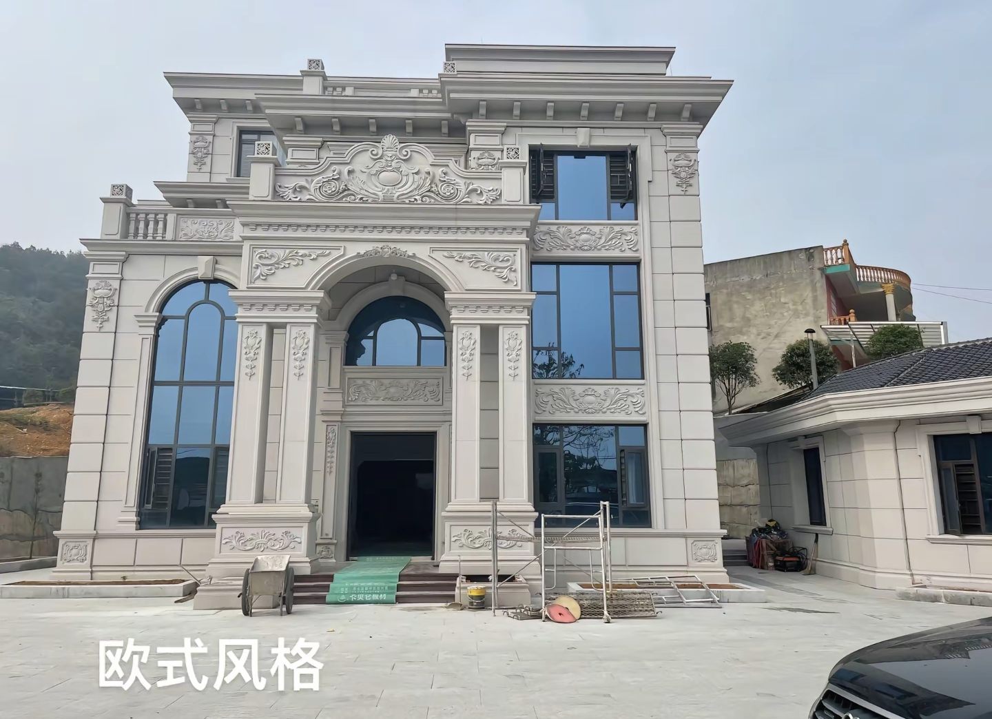 荆州 白麻花岗岩别墅外墙干挂