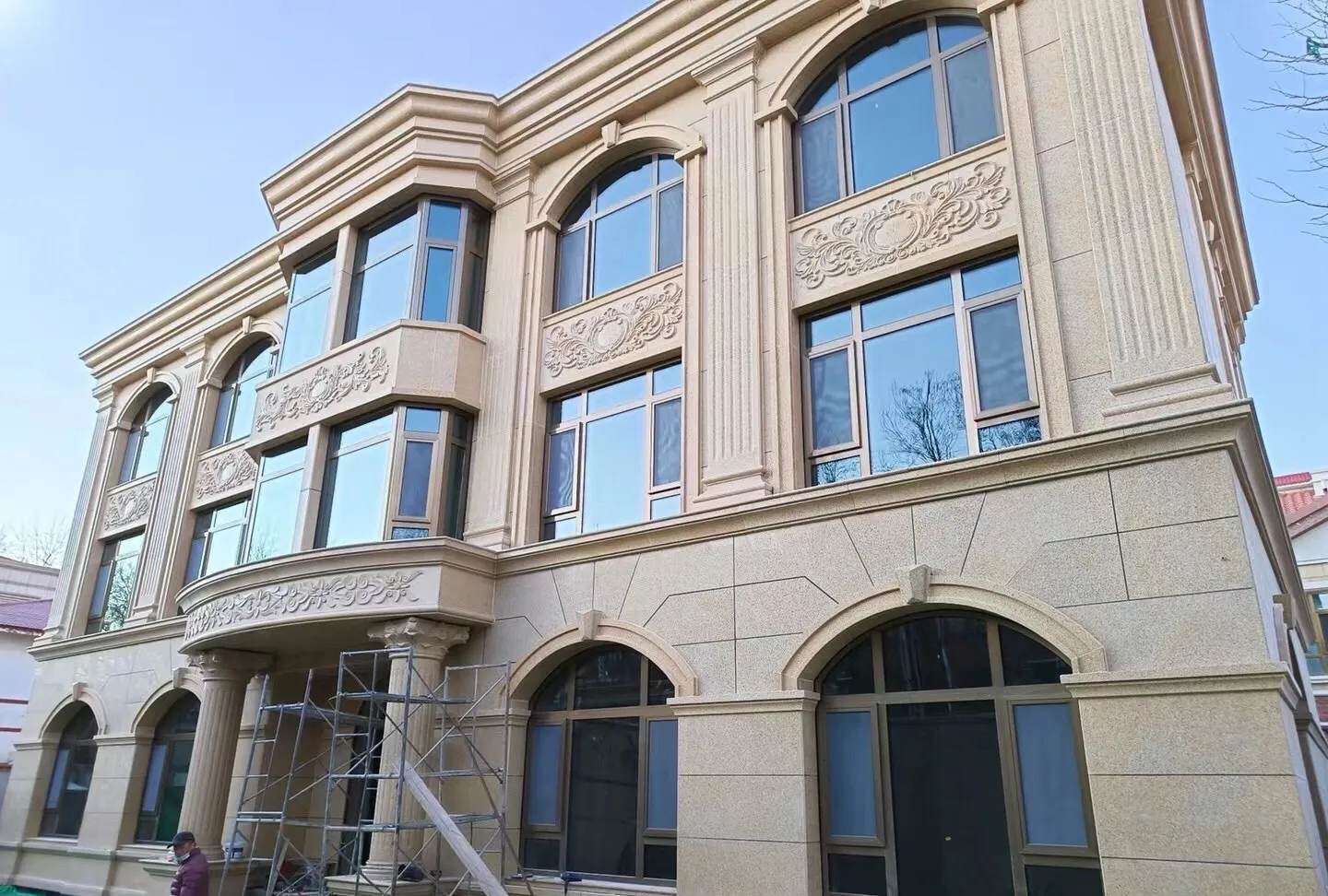 荆州 黄金麻花岗岩别墅外墙干挂